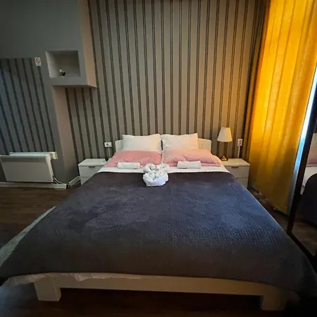 Epicenter Lägenhet *